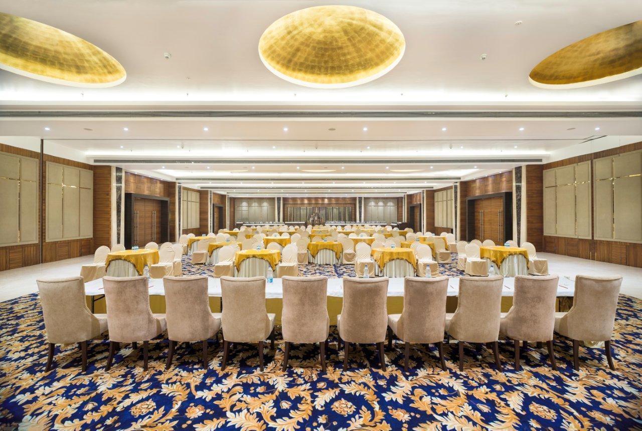 Aveda Hotel - Ludhiana Exterior photo